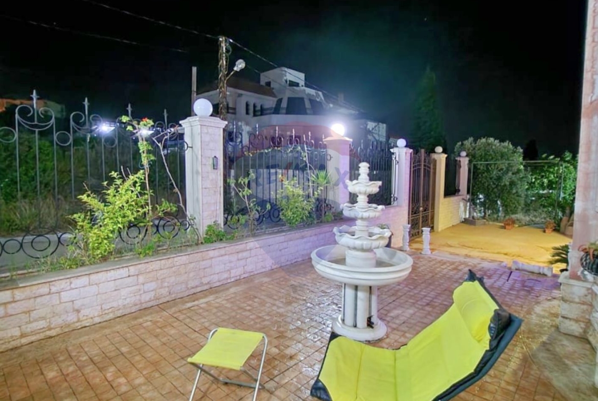 R9-2910 Villa for Sale in Balamand Koura – 800 m² with Pool & Garden — Photo 10 of 12