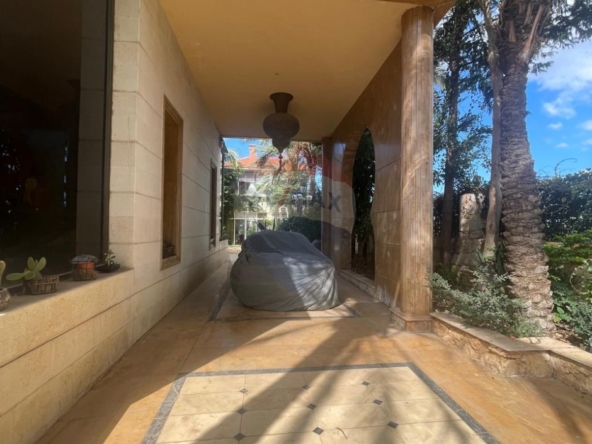 R9-3053 Villas for Sale in Koura – 2 Lands with 375 m² Villas فلل للبيع في الكورة (830 m² + 950 m²) — Photo 2 of 35