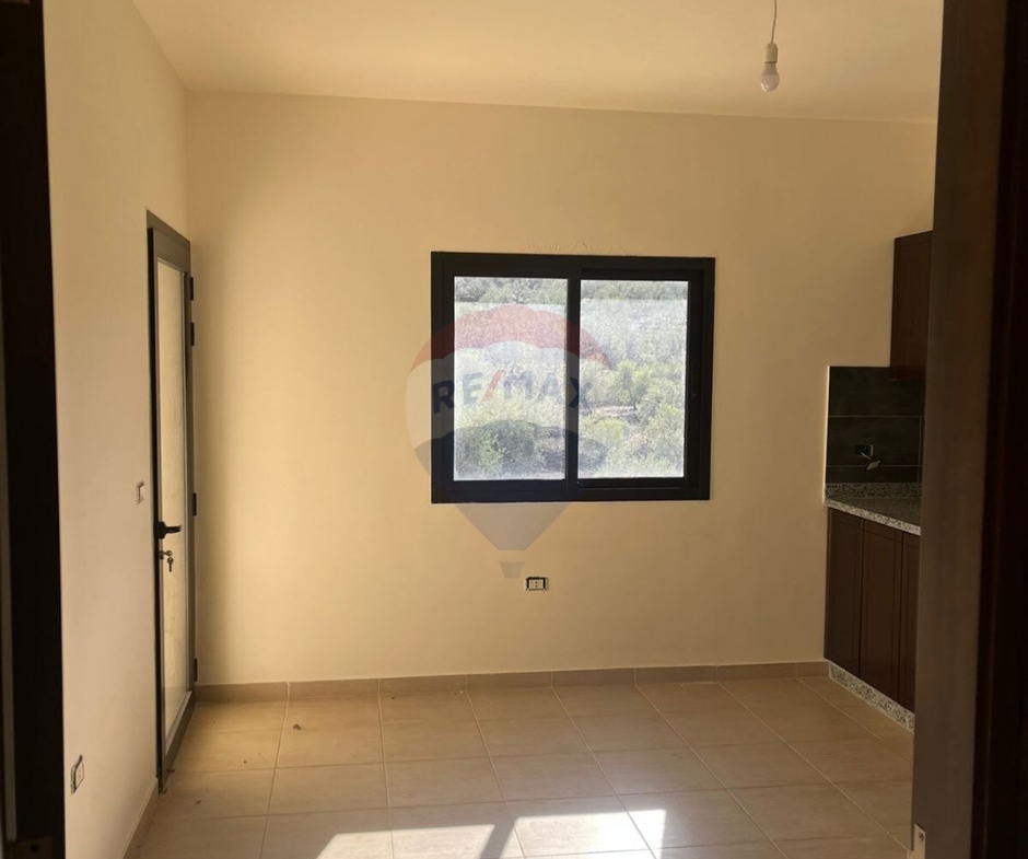 R9-3074 Apartment for Sale in Bziza – Koura شقة للبيع في بزيزا الكورة — Photo 9 of 11