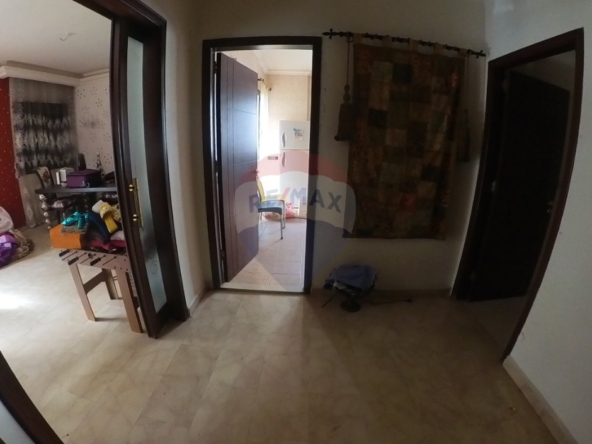 R9-3106 Apartment for Sale in Nakabet Ateba – Tripoli شقة للبيع في نقابة الأطباء طرابلس — Photo 3 of 9