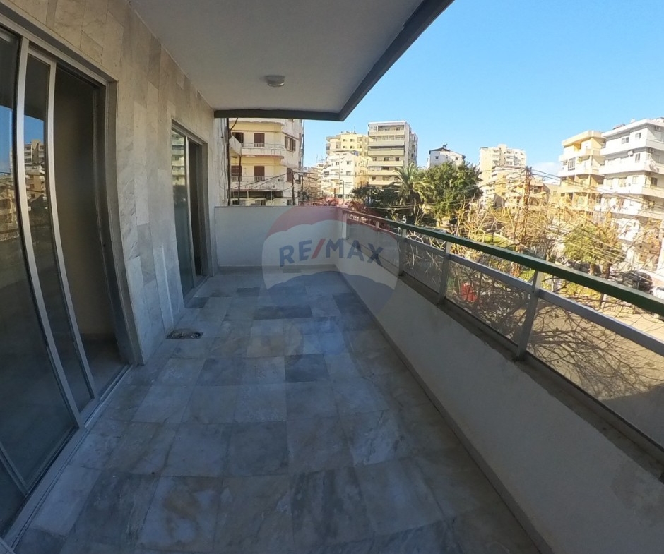 R9-3120 Apartment for Sale in Mina – Tripoli شقة للبيع في الميناء طرابلس — Photo 3 of 10