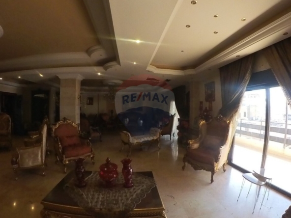 R9-3065 Apartment for Sale in Monla Street – Tripoli شقة للبيع في شارع منلا طرابلس — Photo 4 of 13