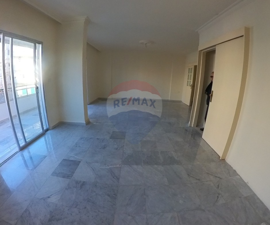 R9-3120 Apartment for Sale in Mina – Tripoli شقة للبيع في الميناء طرابلس — Photo 4 of 10