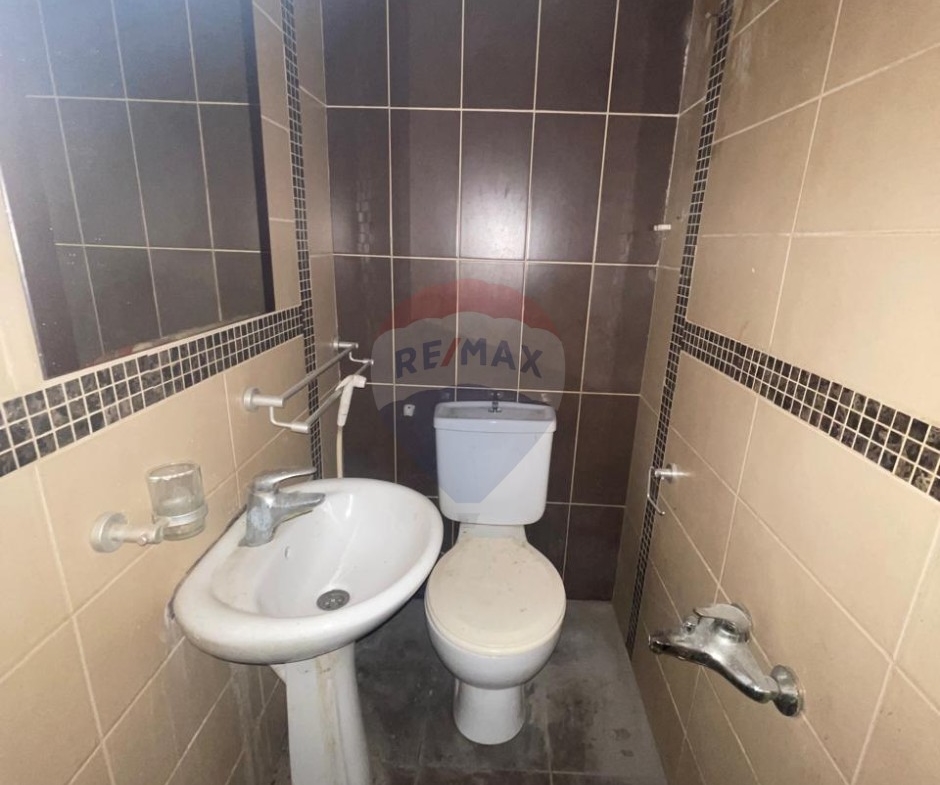 R9-3130 Apartment for Sale in Nakabet Ateba – Tripoli شقة للبيع في نقابة الأطباء طرابلس — Photo 4 of 8