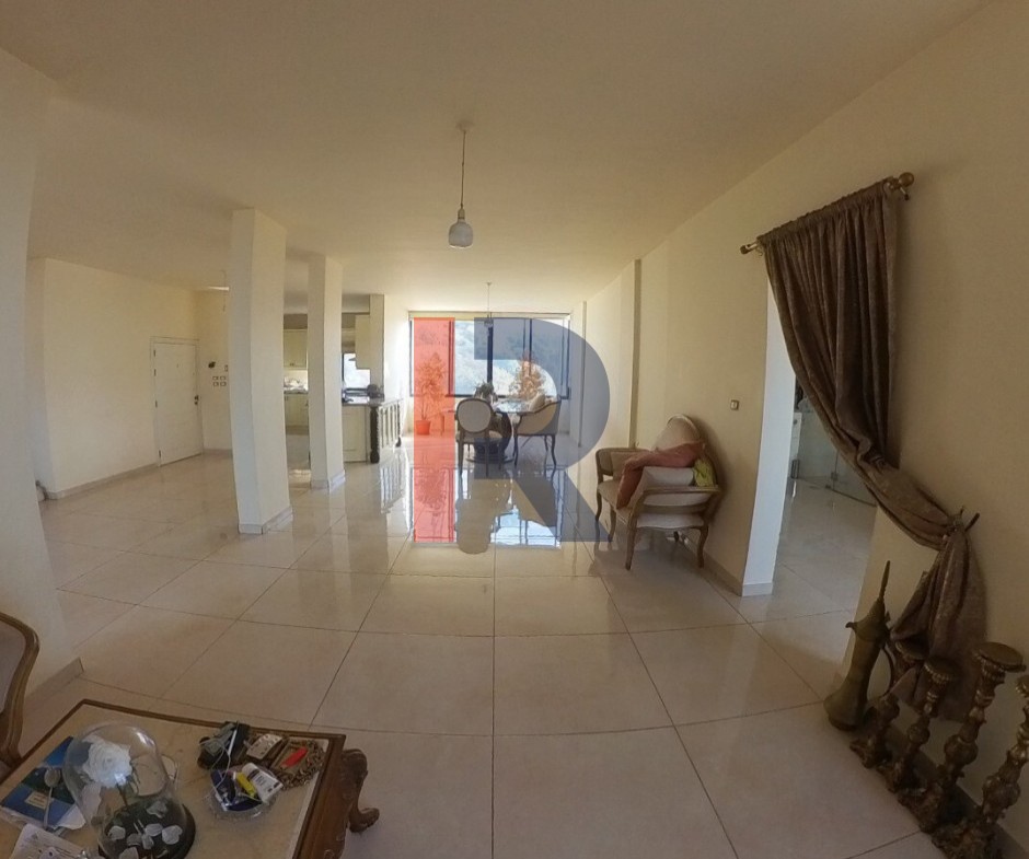 R9-3054 Apartment for Sale in Bahsas – Tripoli شقة للبيع في البحصاص طرابلس (155 m², 8th Floor) — Photo 5 of 8