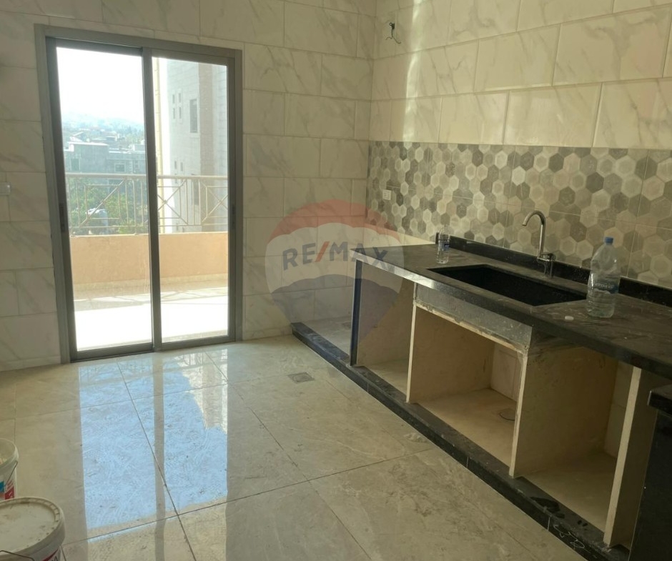 R9-3123 Apartment for Sale in Menyeh – Hay Hamdoun شقة للبيع في المنية حي حمدون — Photo 4 of 6