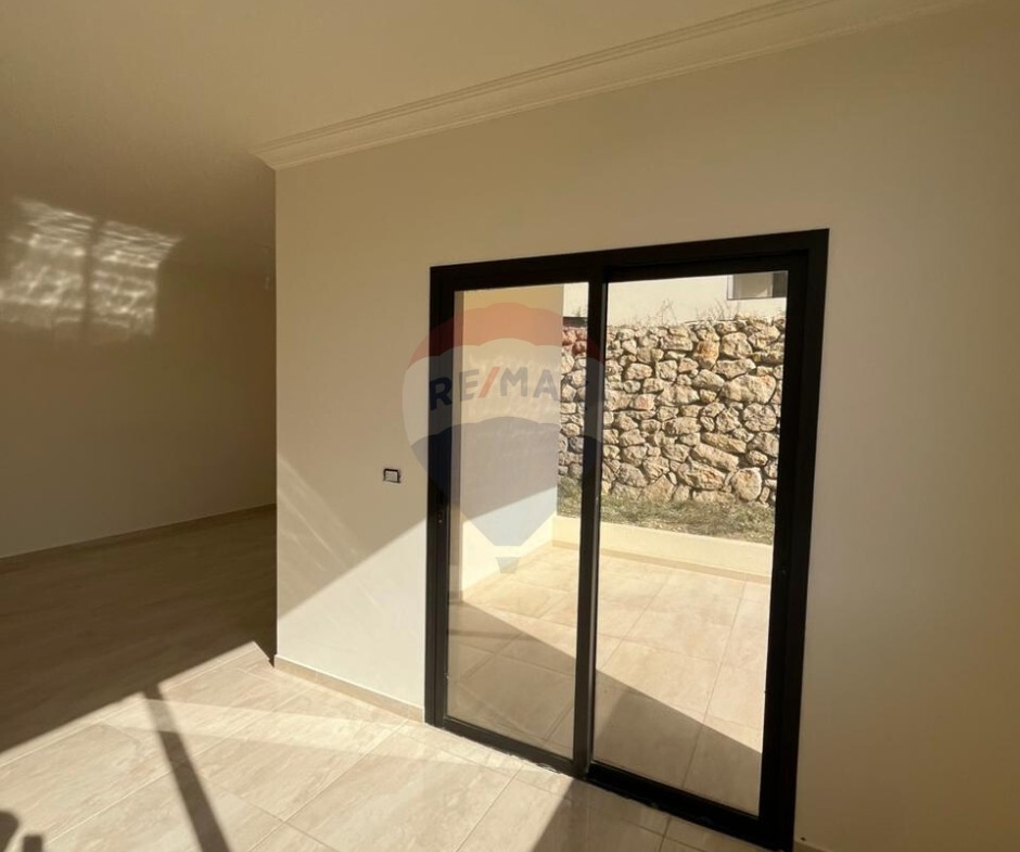 R9-3074 Apartment for Sale in Bziza – Koura شقة للبيع في بزيزا الكورة — Photo 5 of 11