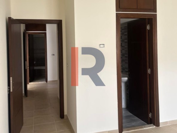 R9-3074 Apartment for Sale in Bziza – Koura شقة للبيع في بزيزا الكورة — Photo 4 of 11