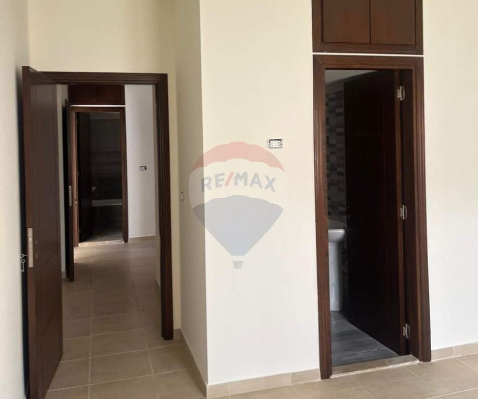 R9-3074 Apartment for Sale in Bziza – Koura شقة للبيع في بزيزا الكورة — Photo 4 of 11