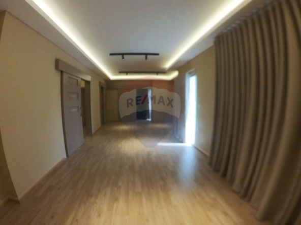 R9-3208 Apartment for Rent in Dam wel Farez – Tripoli شقة للإيجار في ضم والفرز طرابلس (200 m², 9th Floor) — Photo 2 of 13