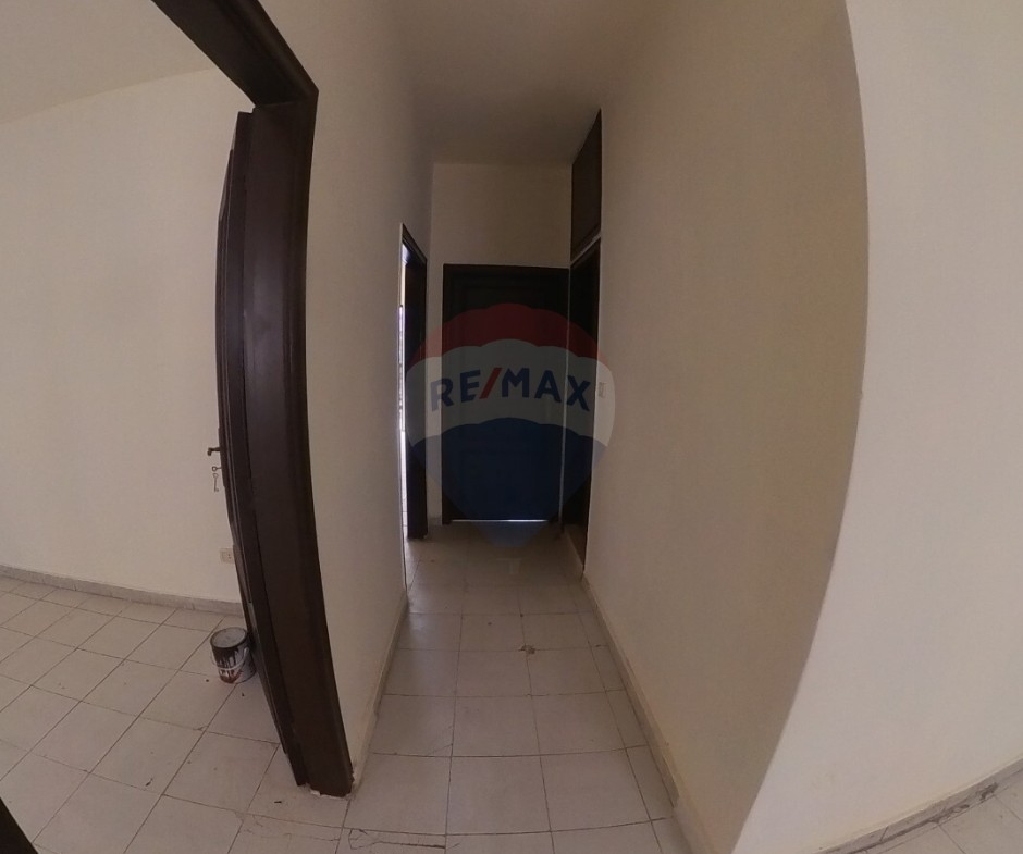 R9-3201 Apartment for Rent in Zahriyeh – Tripoli شقة للإيجار في زاهرية طرابلس — Photo 2 of 4