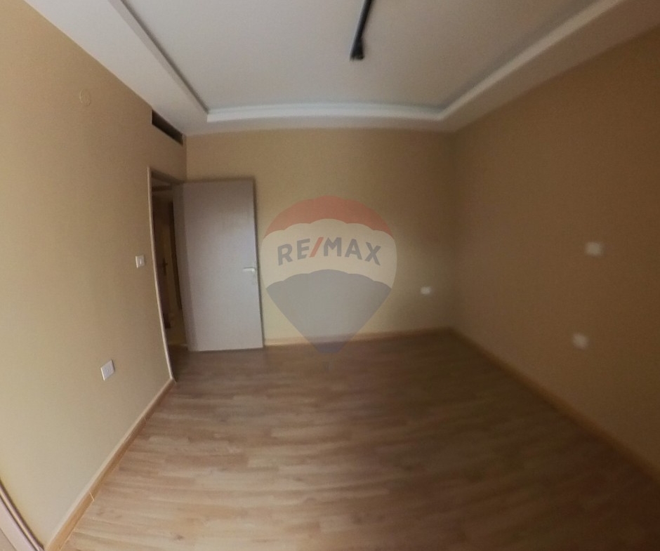R9-3208 Apartment for Rent in Dam wel Farez – Tripoli شقة للإيجار في ضم والفرز طرابلس (200 m², 9th Floor) — Photo 12 of 13