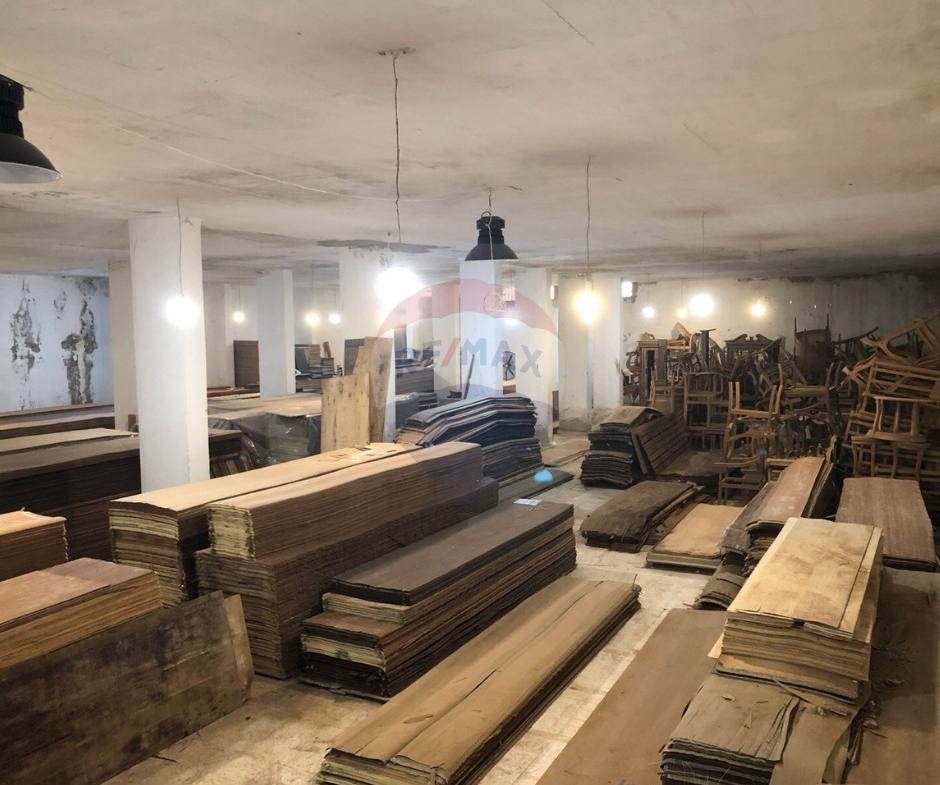 R9-3243 Warehouse for Sale in Qalamoun Highway Tripoli – 448 m² مستودع للبيع في القلمون أوتوستراد طرابلس – 448 متر مربع — Photo 3 of 4