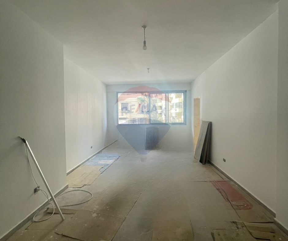 R9-3154 Under-Construction Apartment for Sale in Abou Samra – Tripoli شقة للبيع في أبو سمرا طرابلس — Photo 3 of 6