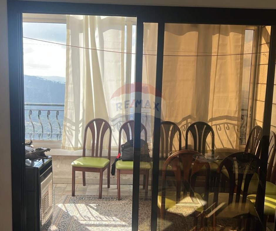 R9-3176  شقة للبيع في حمانا المتن — الصورة 3 من 5