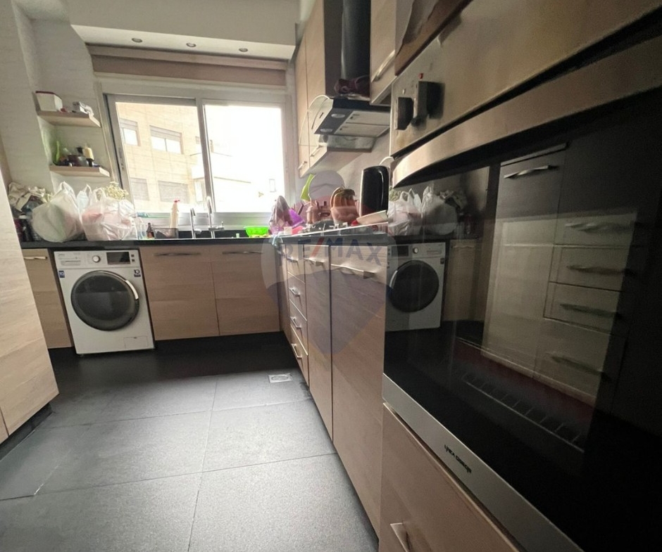 R9-3188 Furnished Apartment for Sale in Dbayeh – Mount Lebanon شقة مفروشة للبيع في ضبيه جبل لبنان — Photo 3 of 8