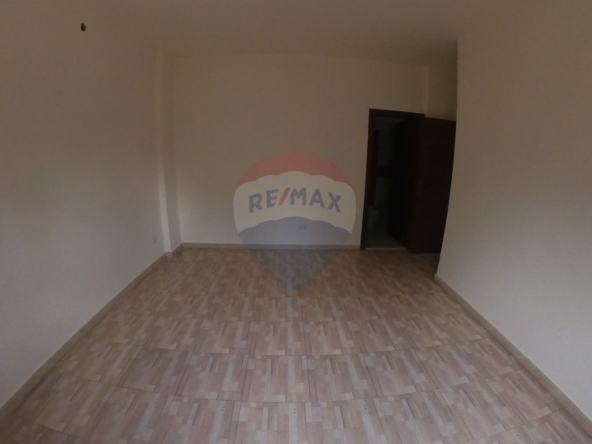 R9-3193 Apartment for Sale in Nakhleh – Koura شقة للبيع في نخلة الكورة (160 m², 1st Floor) — Photo 3 of 10