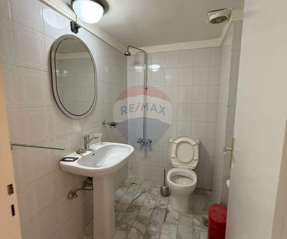 R9-3141 Apartment for Sale in Kfarhata Main Road – Zgharta شقة للبيع في كفرحاتا زغرتا — Photo 3 of 14