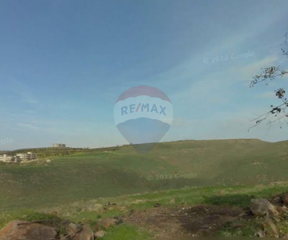 R9-3206 Land for Sale in Qatte – Akkar أرض للبيع في قطّة عكار (69,000 m², Residential Zoning 20%) — Photo 2 of 3