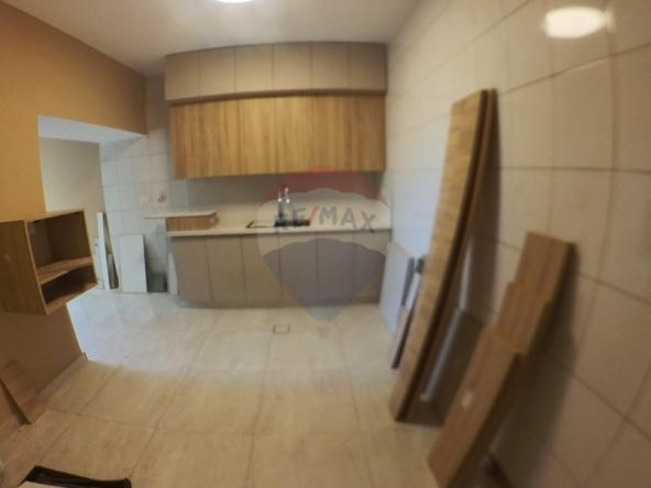 R9-3207 Apartment for Rent in Dam wel Farez – Tripoli شقة للإيجار في ضم والفرز طرابلس (200 m², 5th Floor) — Photo 3 of 15