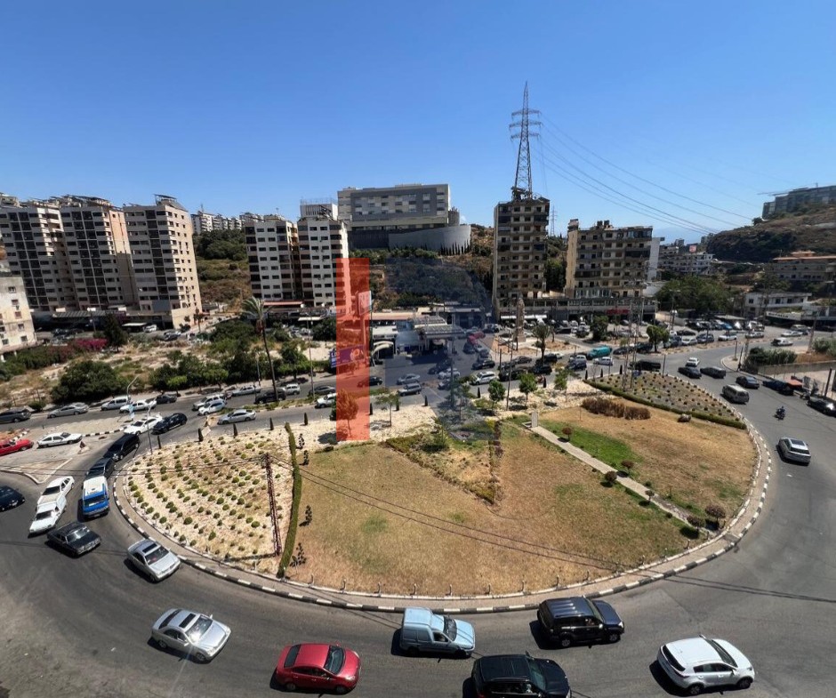 R9-3212 Apartment for Rent in Boulevard Salam – Tripoli شقة للإيجار في بوليفار السلام طرابلس — Photo 3 of 12