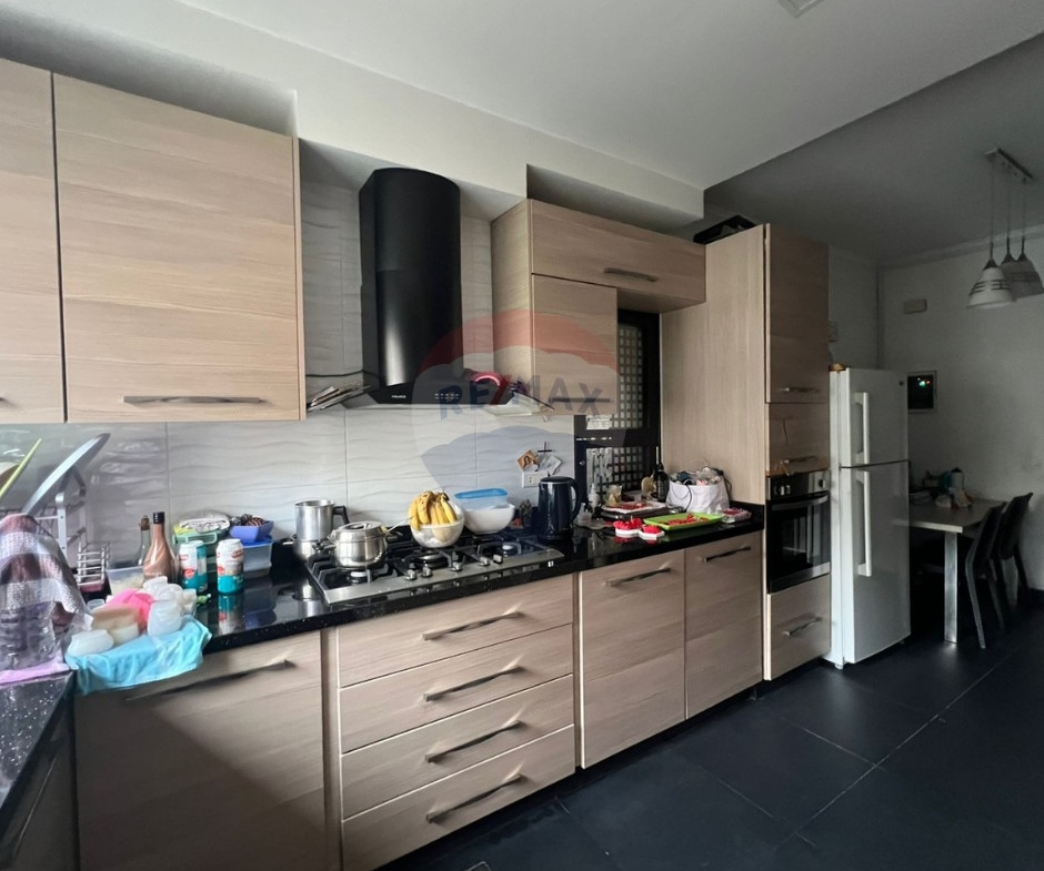 R9-3188 Furnished Apartment for Sale in Dbayeh – Mount Lebanon شقة مفروشة للبيع في ضبيه جبل لبنان — Photo 4 of 8