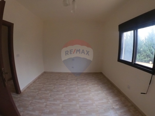 R9-3193 Apartment for Sale in Nakhleh – Koura شقة للبيع في نخلة الكورة (160 m², 1st Floor) — Photo 4 of 10