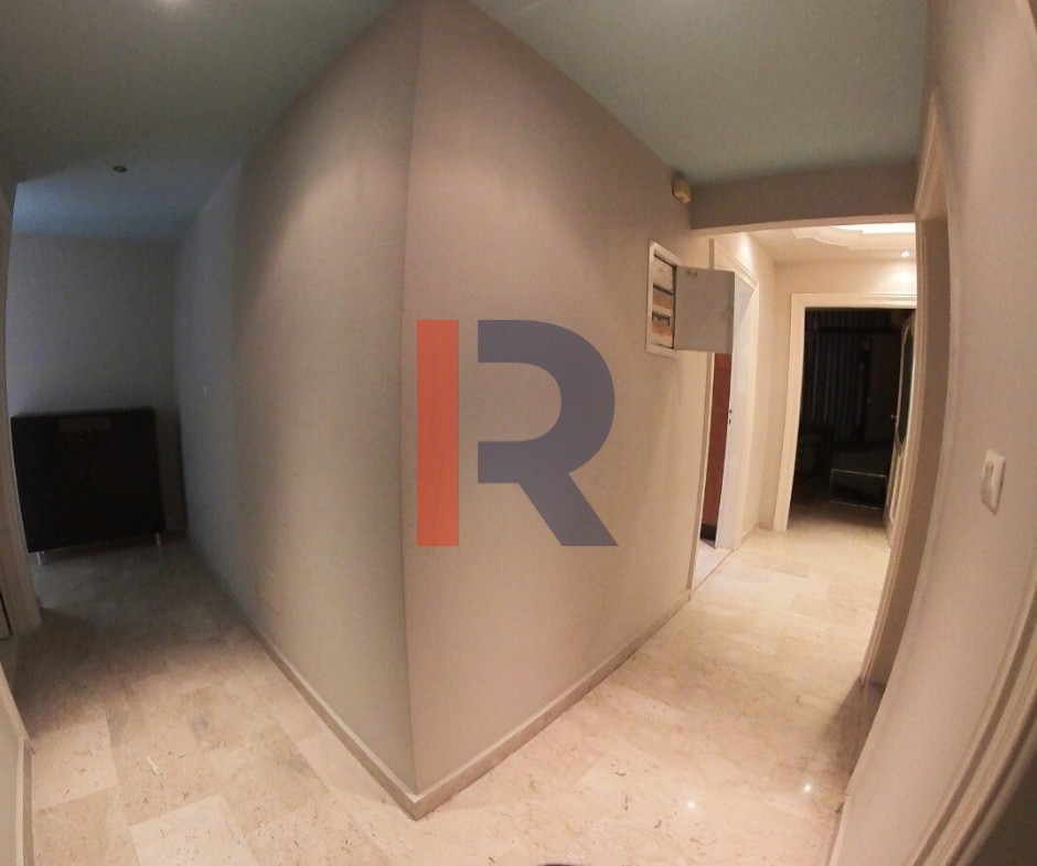 R9-3218 شقة للإيجار في الضم والفرز – طرابلس  (175 م²، مفروشة بالكامل) — الصورة 4 من 9