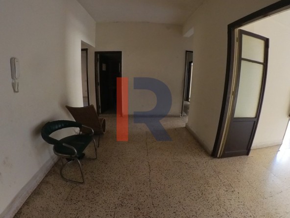 R9-3152 شقة للبيع في المئتين طرابلس — الصورة 5 من 10