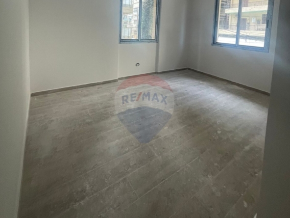 R9-3154 Under-Construction Apartment for Sale in Abou Samra – Tripoli شقة للبيع في أبو سمرا طرابلس — Photo 5 of 6
