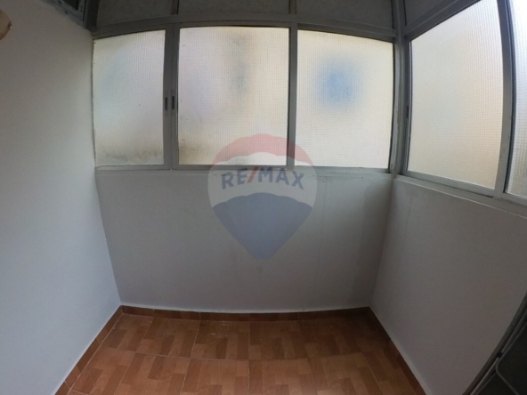 R9-3200 Apartment for Sale in Abou Samra – Shiraa Street شقة للبيع في أبو سمرا شارع الشراع — Photo 4 of 13
