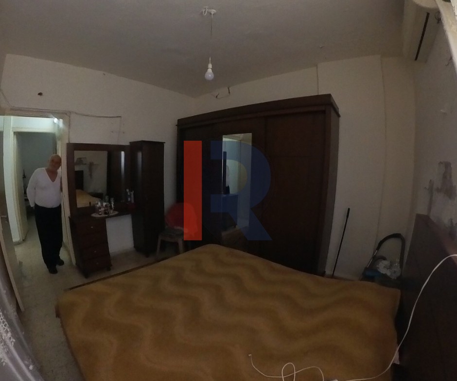 R9-3203 Apartment for Sale in Mina – Alameddine Street شقة للبيع في الميناء شارع العلم الدين — Photo 2 of 6