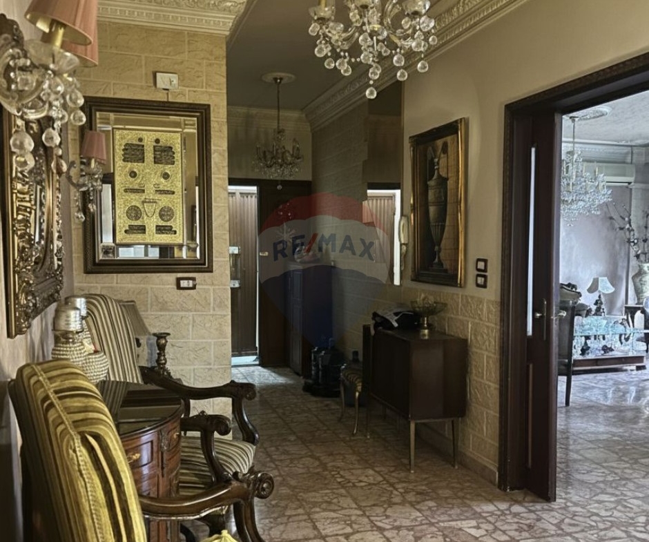 R9-3213 Apartment for Sale in Miten Street – Tripoli شقة للبيع في شارع المتين طرابلس — Photo 5 of 8