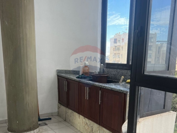 R9-3240 Office for Rent in Sahat Nour Tripoli – 80 m² SEO Title: مكتب للإيجار في ساحة النور طرابلس – 80 متر مربع — Photo 5 of 7