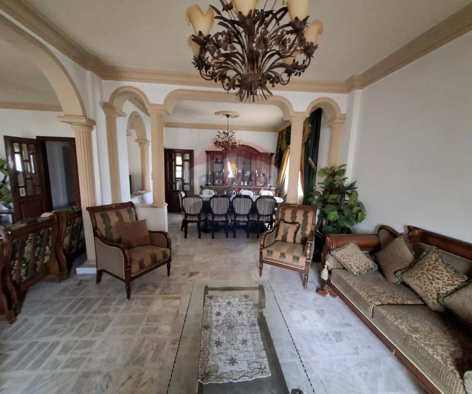 R9-3244 Apartment for Sale in Tall Tripoli – 200 m² شقة للبيع في التل طرابلس – 200 متر مربع — Photo 5 of 11