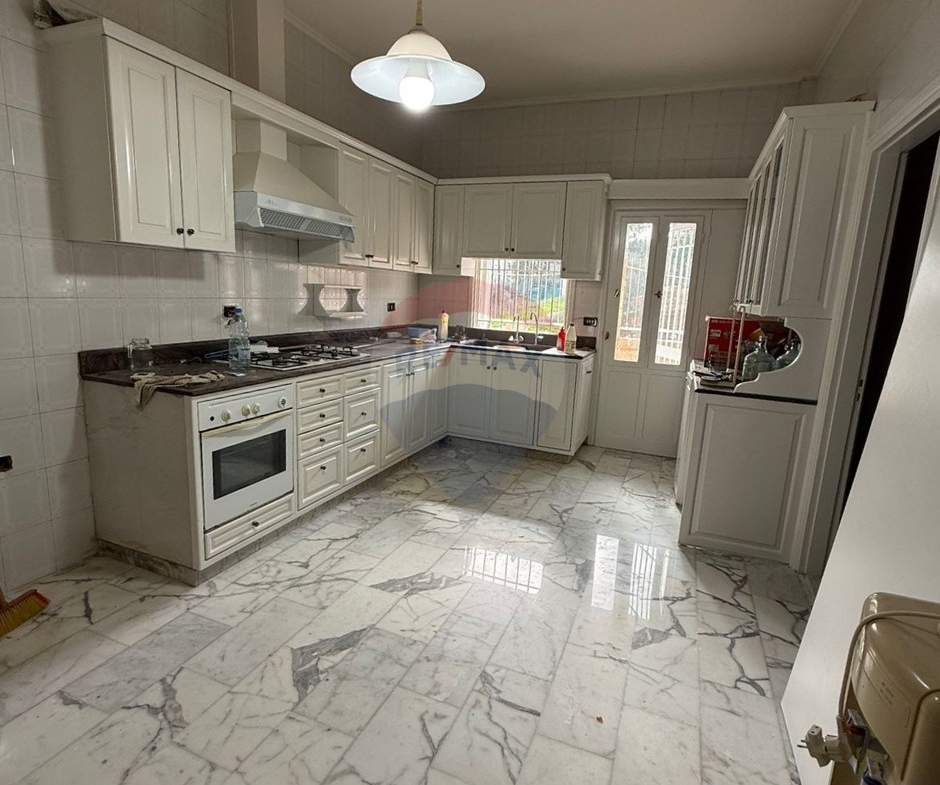 R9-3141 Apartment for Sale in Kfarhata Main Road – Zgharta شقة للبيع في كفرحاتا زغرتا — Photo 6 of 14
