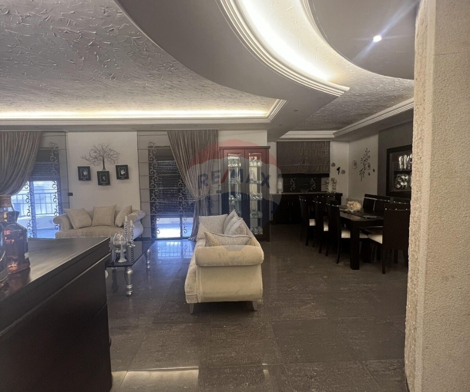 R9-3194 Apartment for Sale in Zgharta – Akbeh Road شقة للبيع في زغرتا طريق عقبة (330 m², 3rd Floor) — Photo 7 of 21