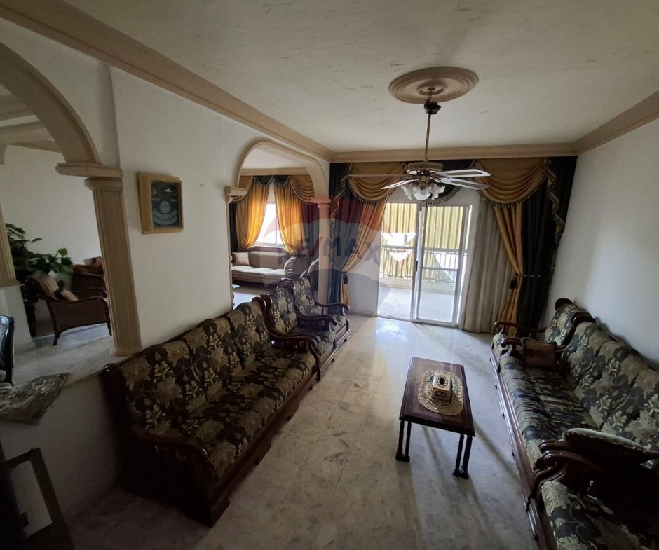 R9-3244 Apartment for Sale in Tall Tripoli – 200 m² شقة للبيع في التل طرابلس – 200 متر مربع — Photo 8 of 11