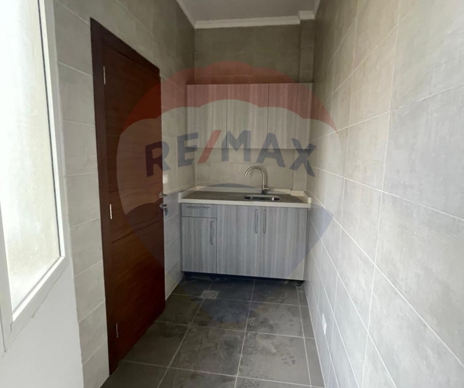 R9-3238 Office for Rent in Bahsas Tripoli – 100 m²مكتب للإيجار في البحصاص طرابلس – 100 متر مربع — Photo 6 of 7