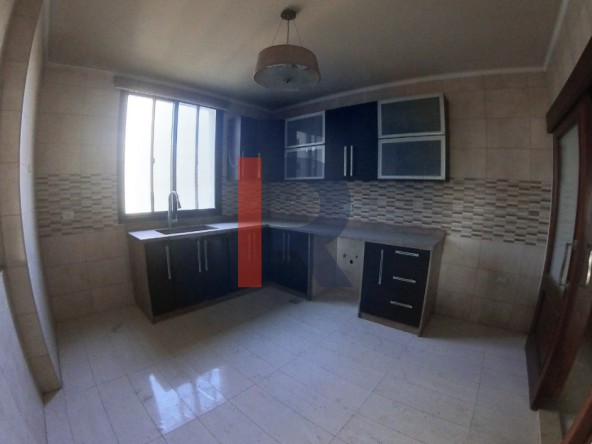 R9-3290 Apartment for Sale in Dam Wel Farez Tripoli – 200 m² شقة للبيع في الضم والفرز طرابلس – 200 متر مربع — Photo 2 of 10