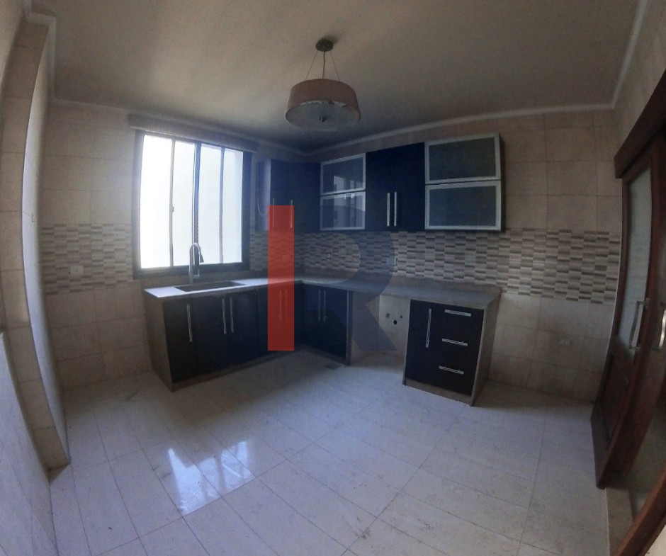 R9-3290 Apartment for Sale in Dam Wel Farez Tripoli – 200 m² شقة للبيع في الضم والفرز طرابلس – 200 متر مربع — Photo 2 of 10
