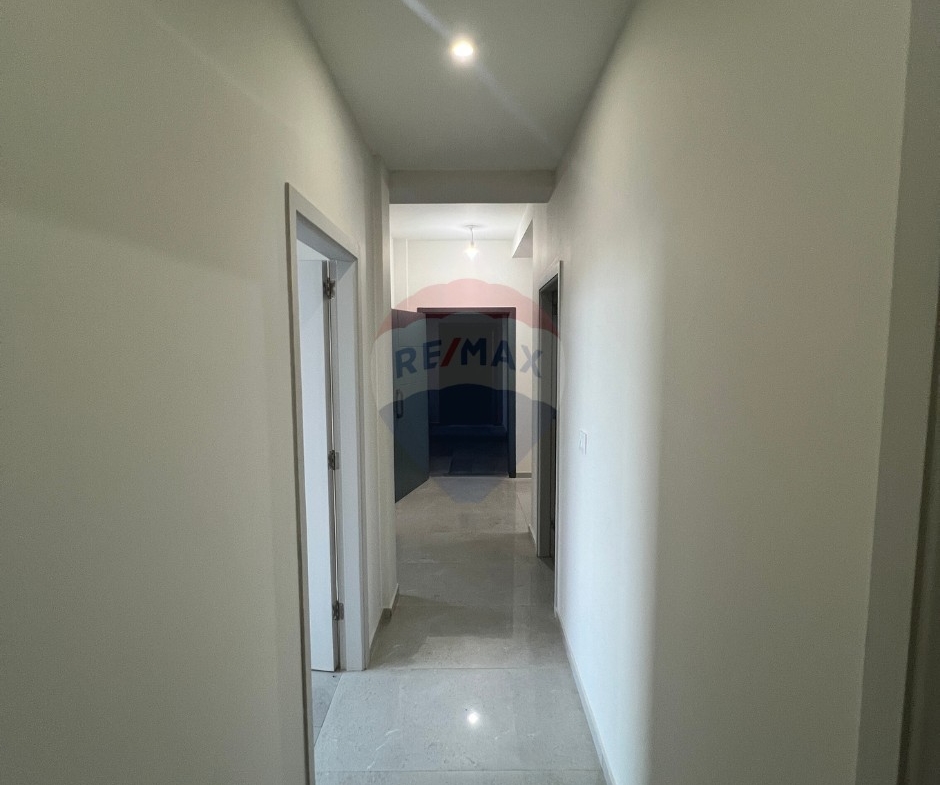 R9-3270 Apartment for Sale in Deddeh Koura – 117 m²شقة للبيع في دده الكورة – 117 متر مربع — Photo 3 of 7