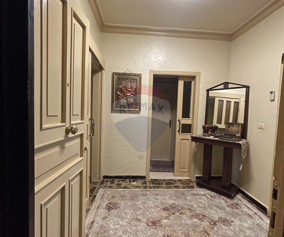 R9-3293 Apartment for Sale in Abou Samra Tripoli – 110 m²شقة للبيع في أبو سمرا طرابلس – 110 متر مربع — Photo 3 of 9