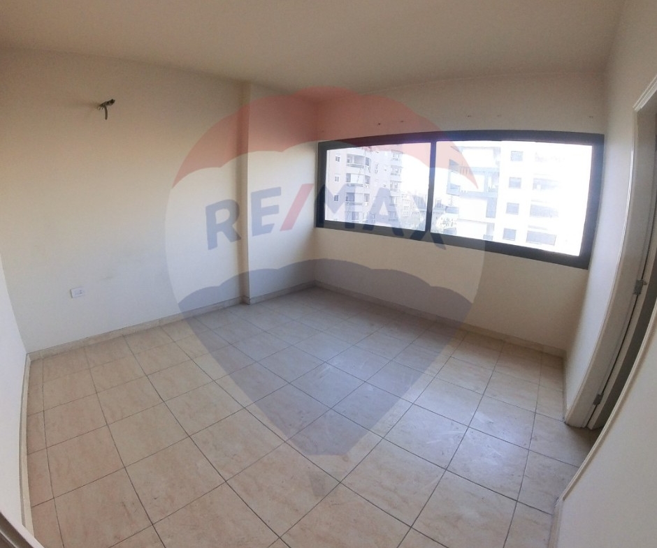 R9-3290 Apartment for Sale in Dam Wel Farez Tripoli – 200 m² شقة للبيع في الضم والفرز طرابلس – 200 متر مربع — Photo 6 of 10