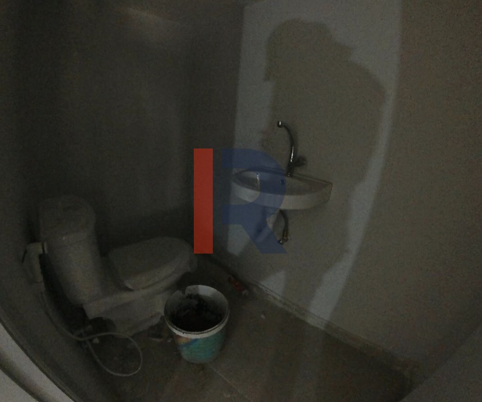 R9-3246 Shops for Rent in Abou Samra Outour Tripoli – 115 m²محلين للإيجار في أبو سمرا العطور  – 115 متر مربع — Photo 7 of 7
