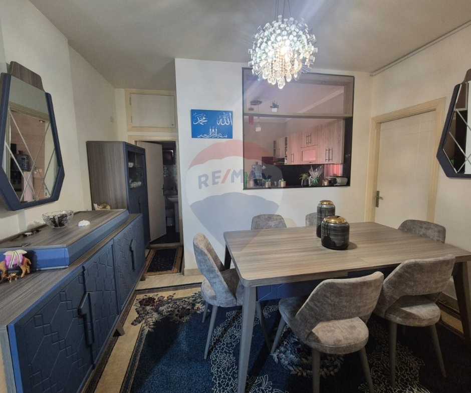 R9-3266 Apartment for Sale in Abou Samra Tripoli – 135 m² شقة للبيع في أبو سمرا طرابلس – 135 متر مربع — Photo 8 of 13