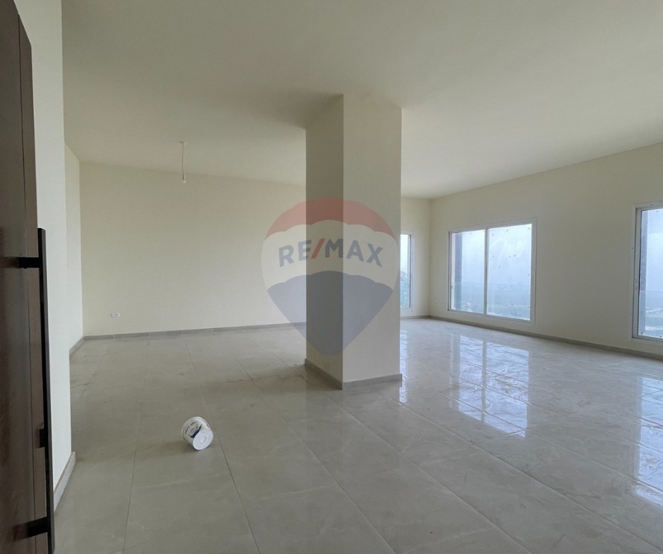 R9-3309 Apartment for Sale in Abou Samra Tripoli – Renovatedشقة للبيع في أبو سمرا طرابلس – مجددة — Photo 1 of 10