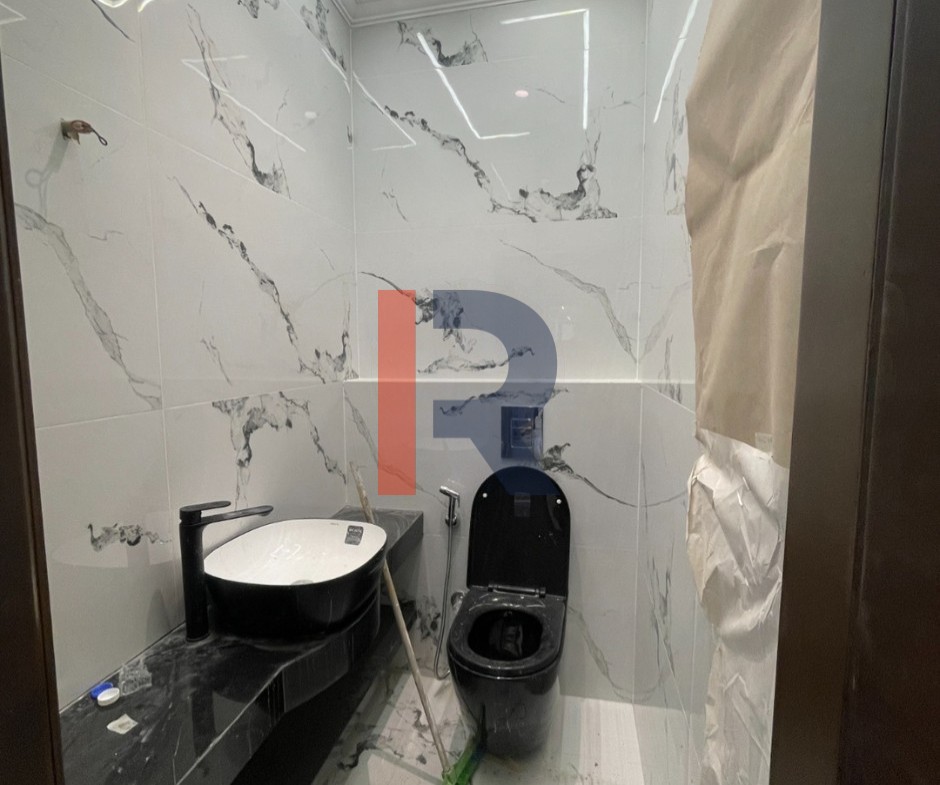 R9-3379 Super Deluxe Apartment for Sale in Nakabet Ateba, Tripoliشقة سوبر ديلوكس للبيع في نقابة الأطباء – طرابلس | 300 م² — Photo 10 of 16