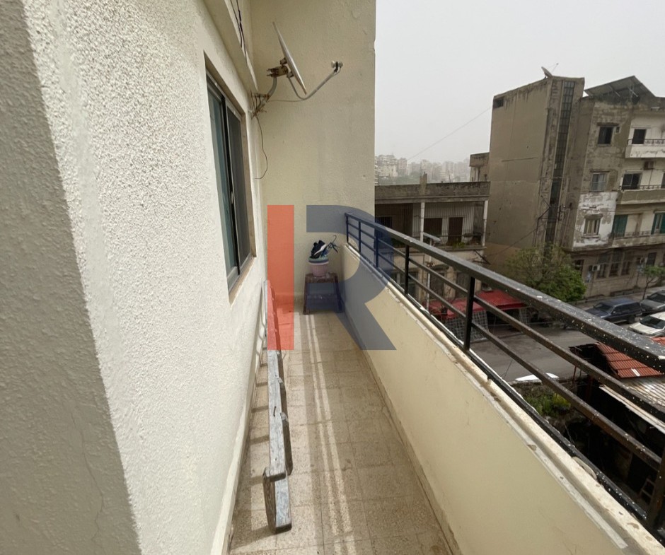 R9-3317 Apartment for Sale in Abou Samra Tripoli – 150 m²شقة للبيع في أبو سمرا طرابلس – 150 متر مربع — Photo 9 of 10
