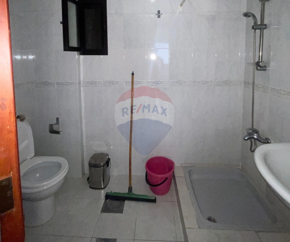 R9-3363 Apartment for Rent in Dam Wel Farez Tripoli شقة للإيجار في الضم والفرز طرابلس — Photo 11 of 11